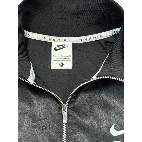Nike Sz S Jacket Nike Air Swoosh Logo Satin Black Coat Athleisure Athletic Tech - Picture 5 of 7